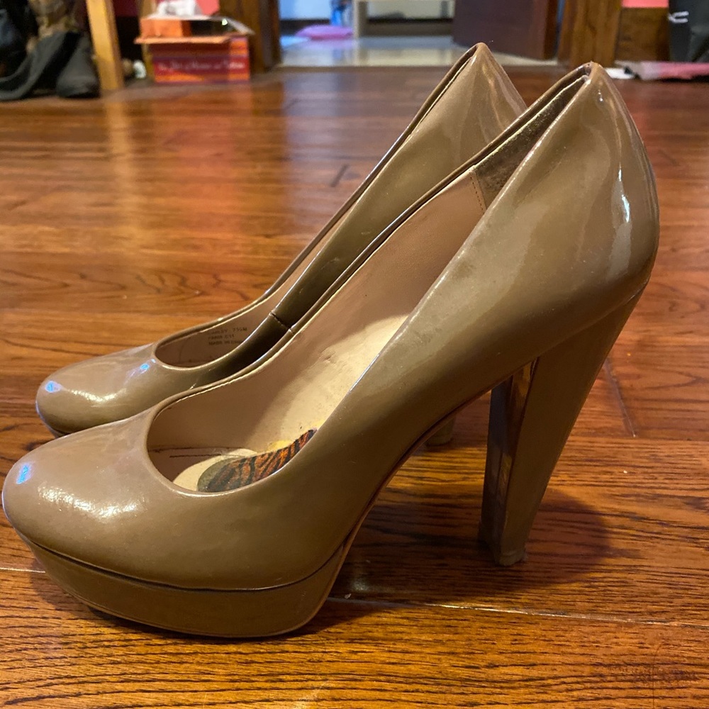 Calvin Klein Carley Patent Nude Pump